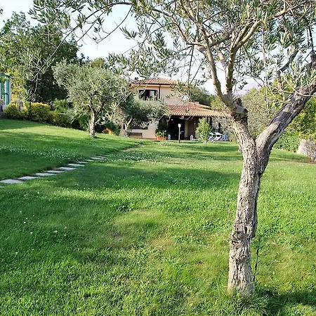 Fiorella Villa